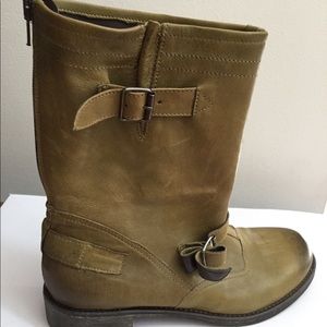 Boutique Nine West moto boots